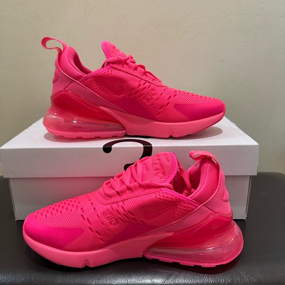 NIB Women's Nike Air Max 270 Triple Hyper Pink Bubblegum FD0293 600 - Picture 6 of 7